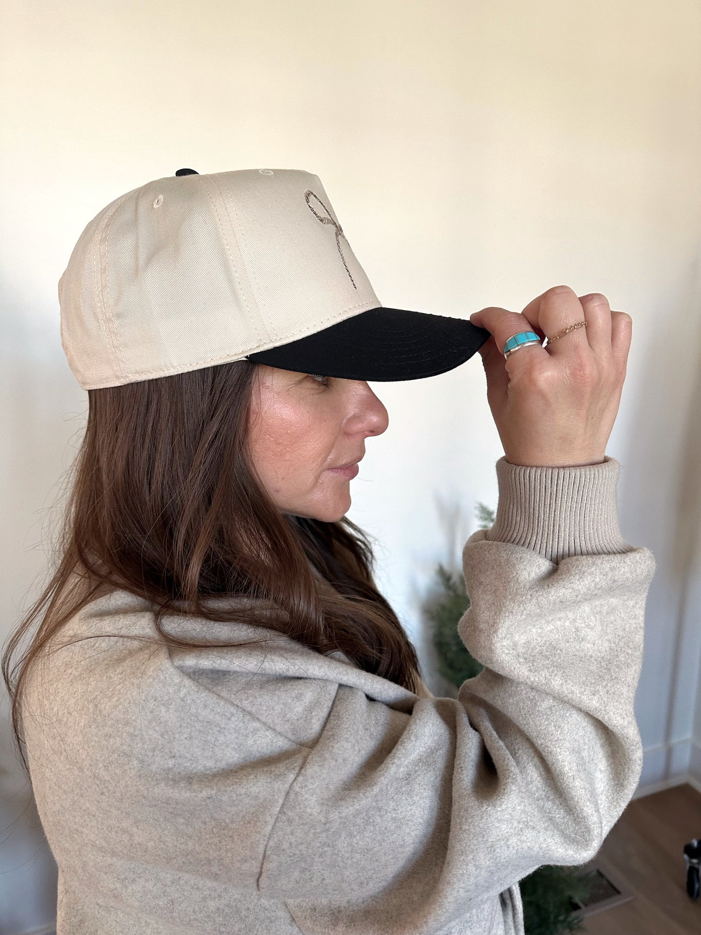 Bow Vintage Trucker