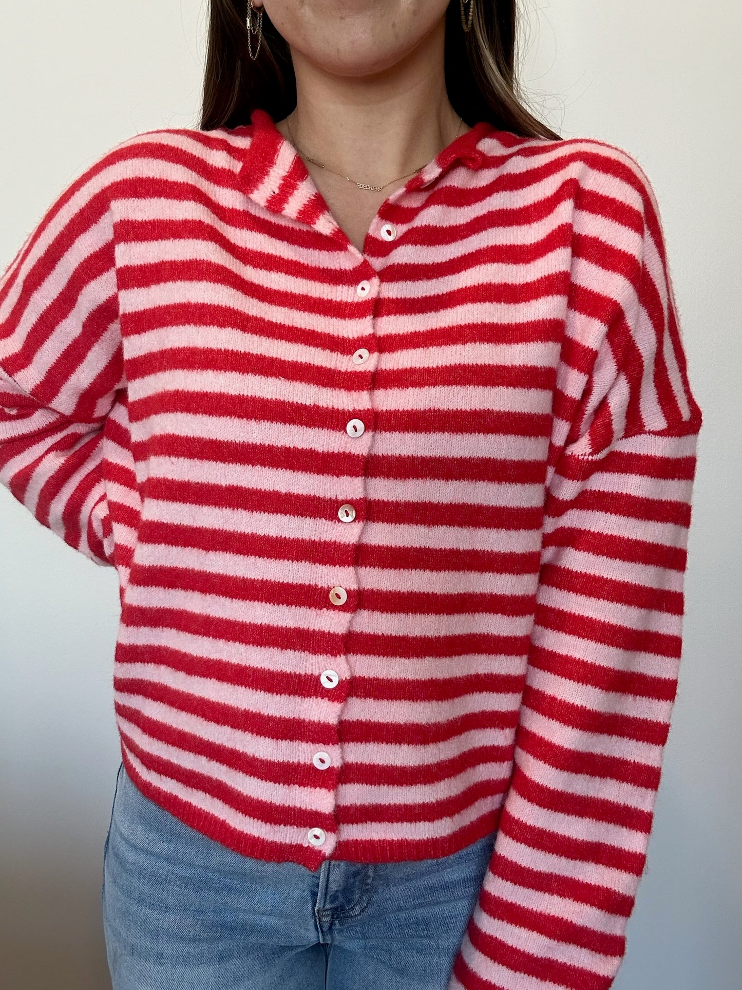 Lennie Cardi in Pink & Red