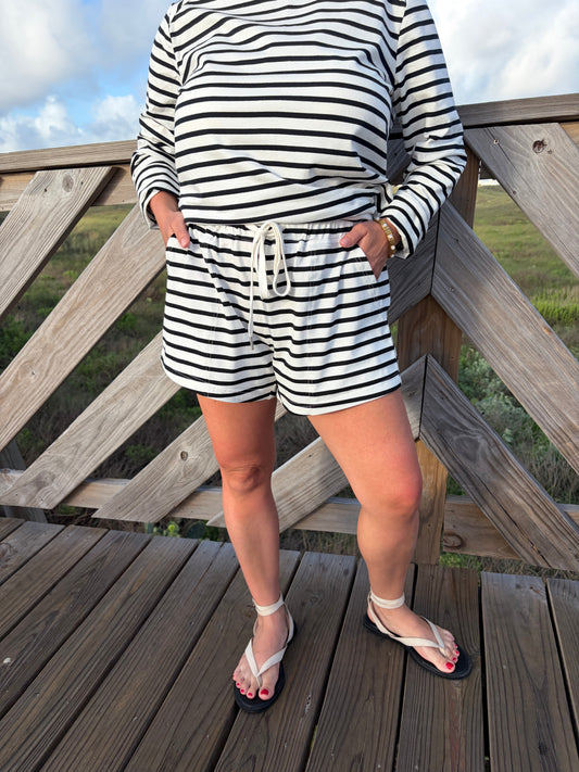 Harbor Striped Shorts