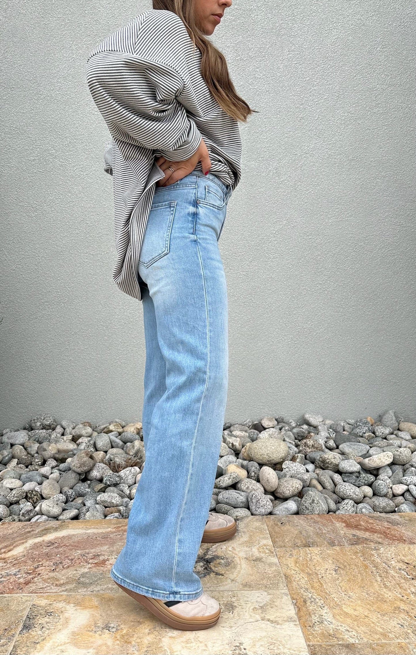 Light Wash Jeans