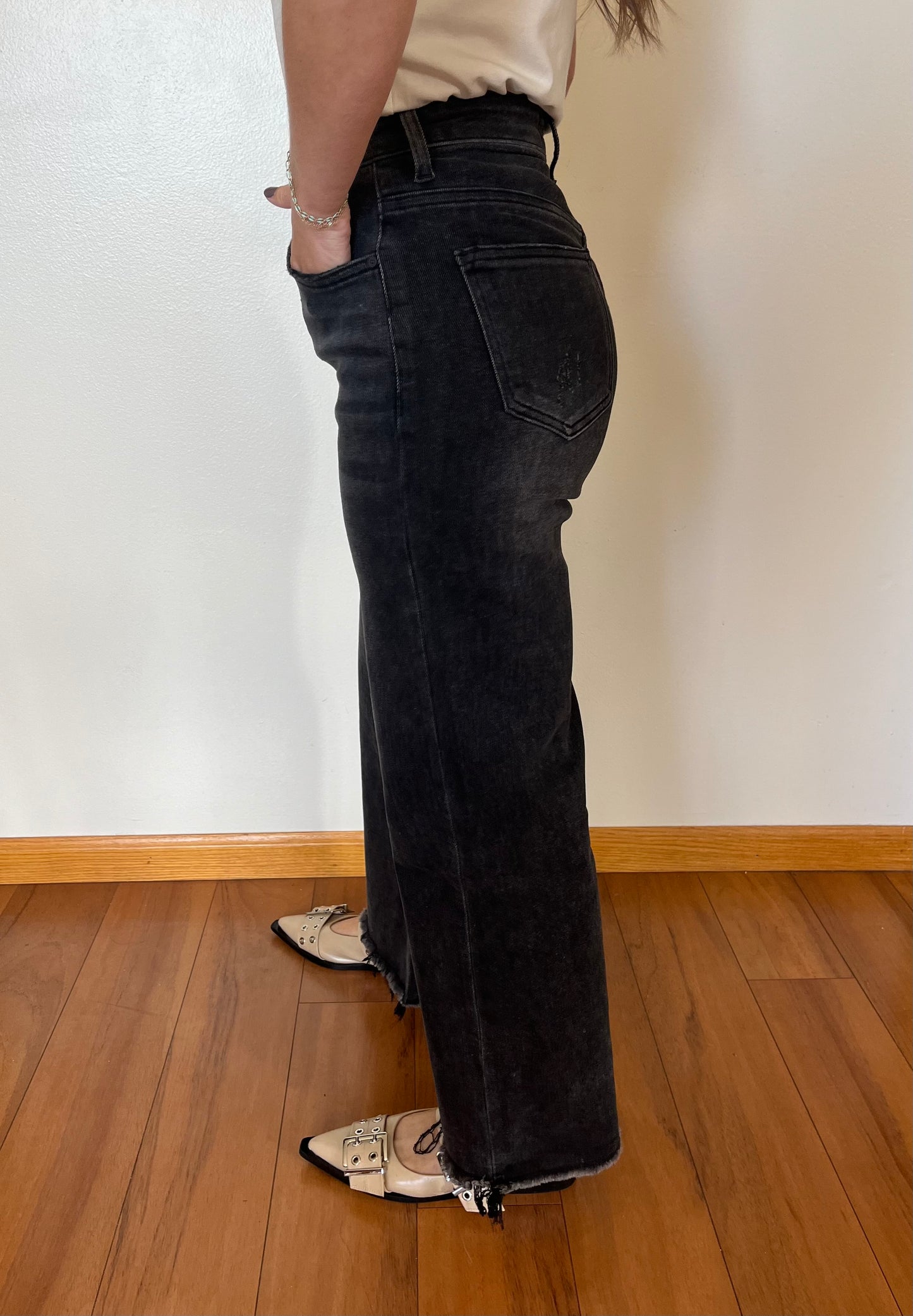 Black High Rise Ankle Wide Jeans